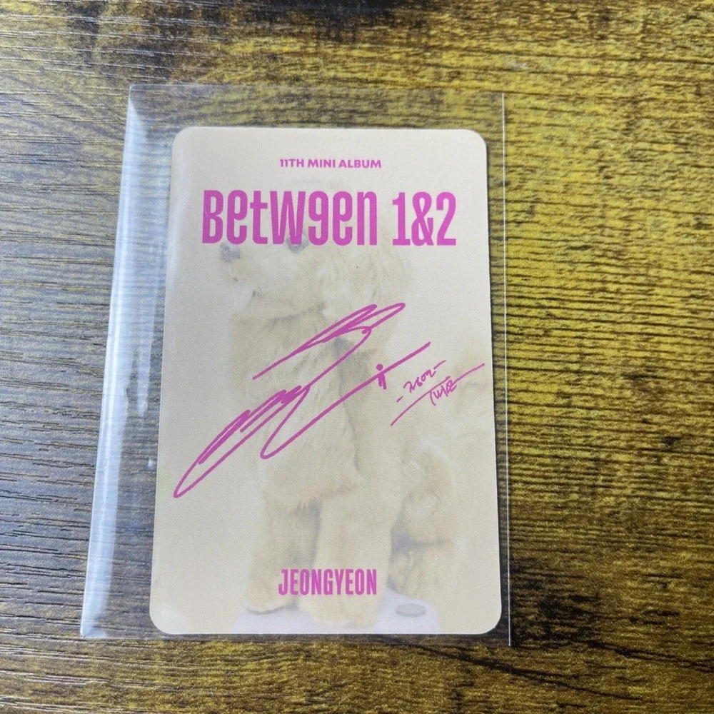 TWICE - BETWEEN 1&2 - 11th Mini Album - Official Photocards [Jeongyeon]